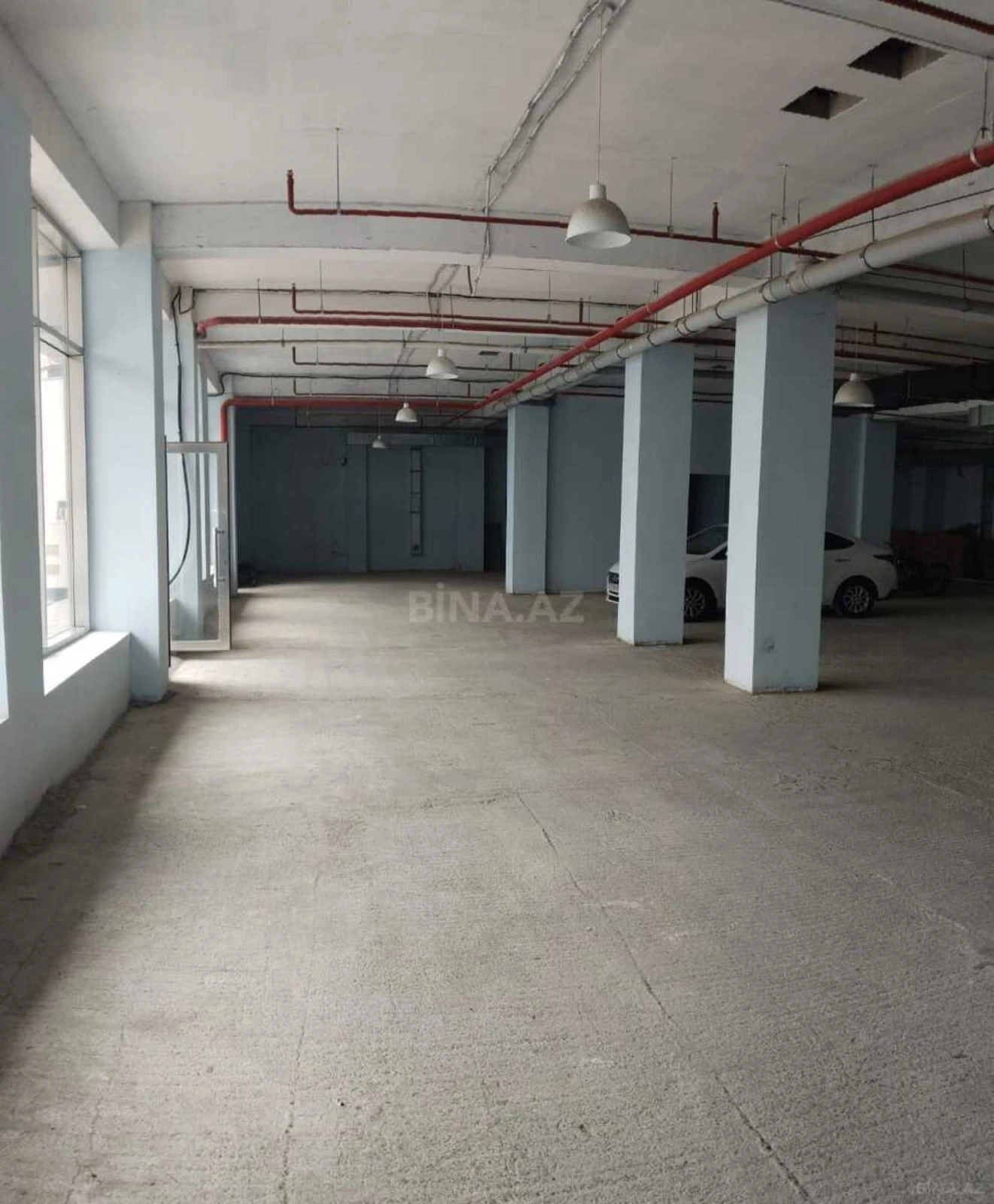 Satılır 3 otaqlı mənzil 118 m²