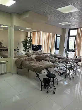 Kirayə verilir obyekt 200 m² — Bakı 200.00 m²