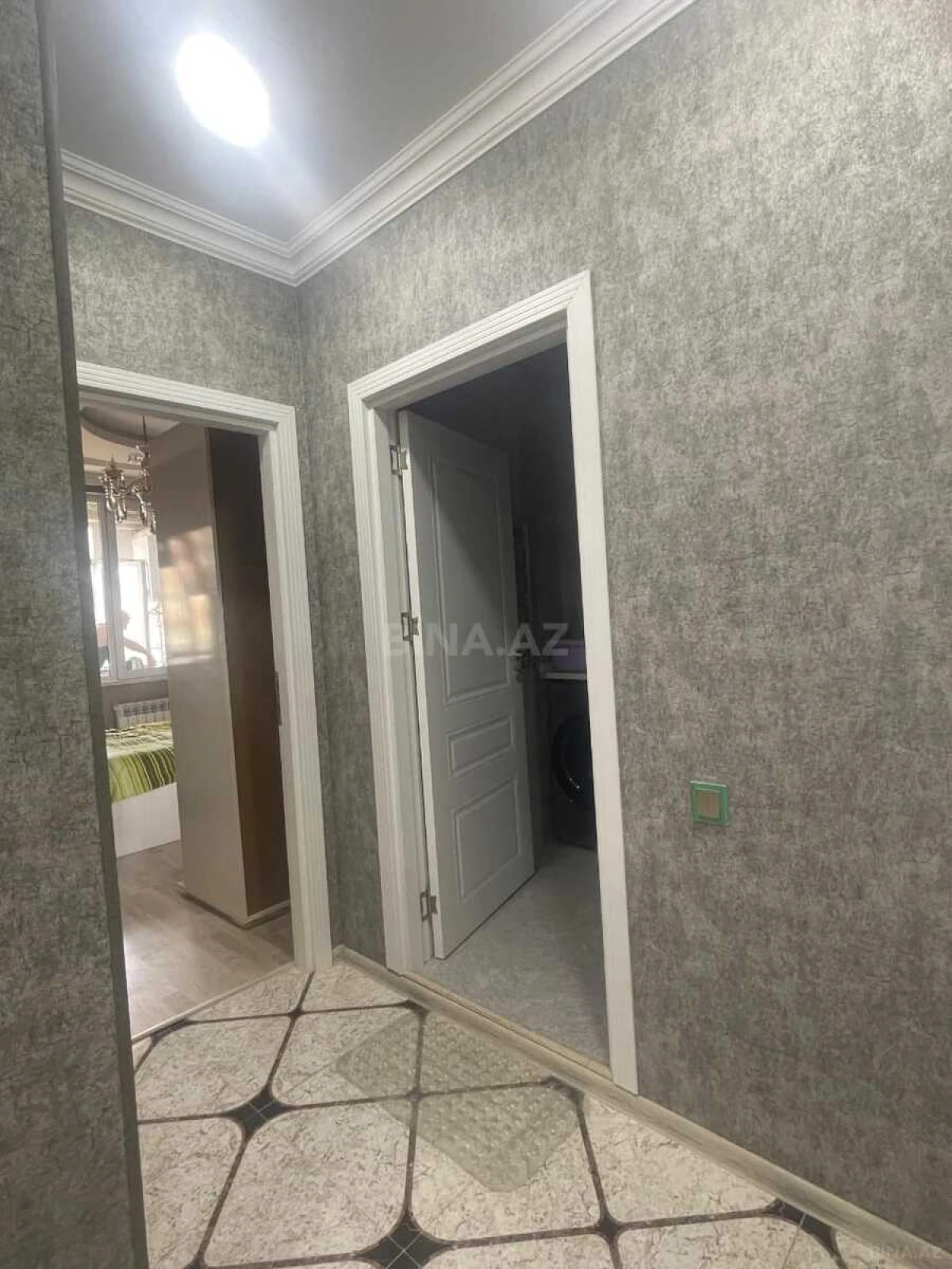 Satılır 2 otaqlı mənzil 60 m²