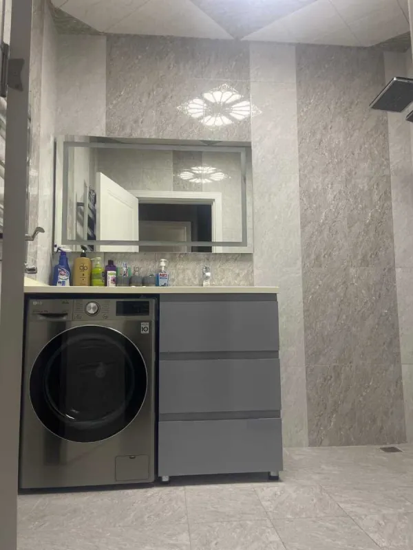 Satılır 2 otaqlı mənzil 60 m²