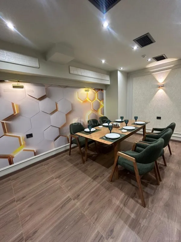 Satılır obyekt 550 m²