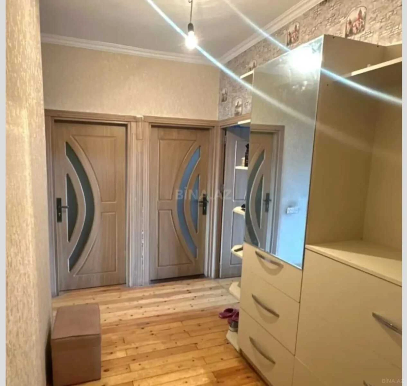 Satılır 3 otaqlı mənzil 90 m²
