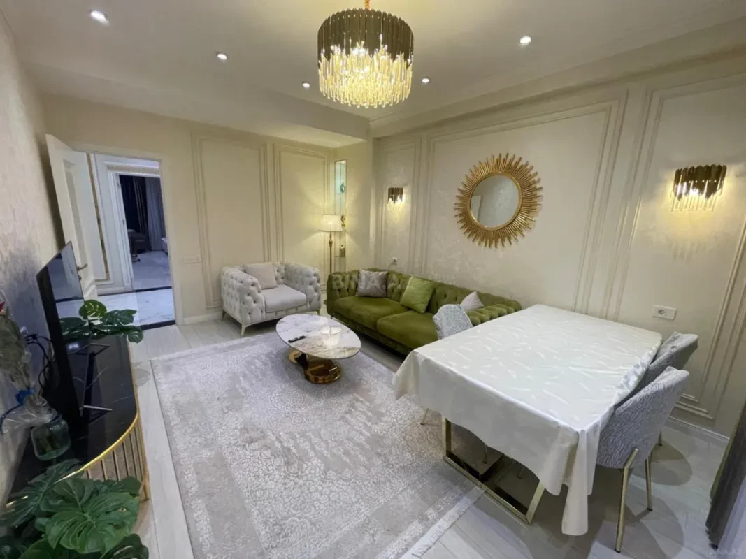 Kirayə verilir 3 otaqlı mənzil 102 m²