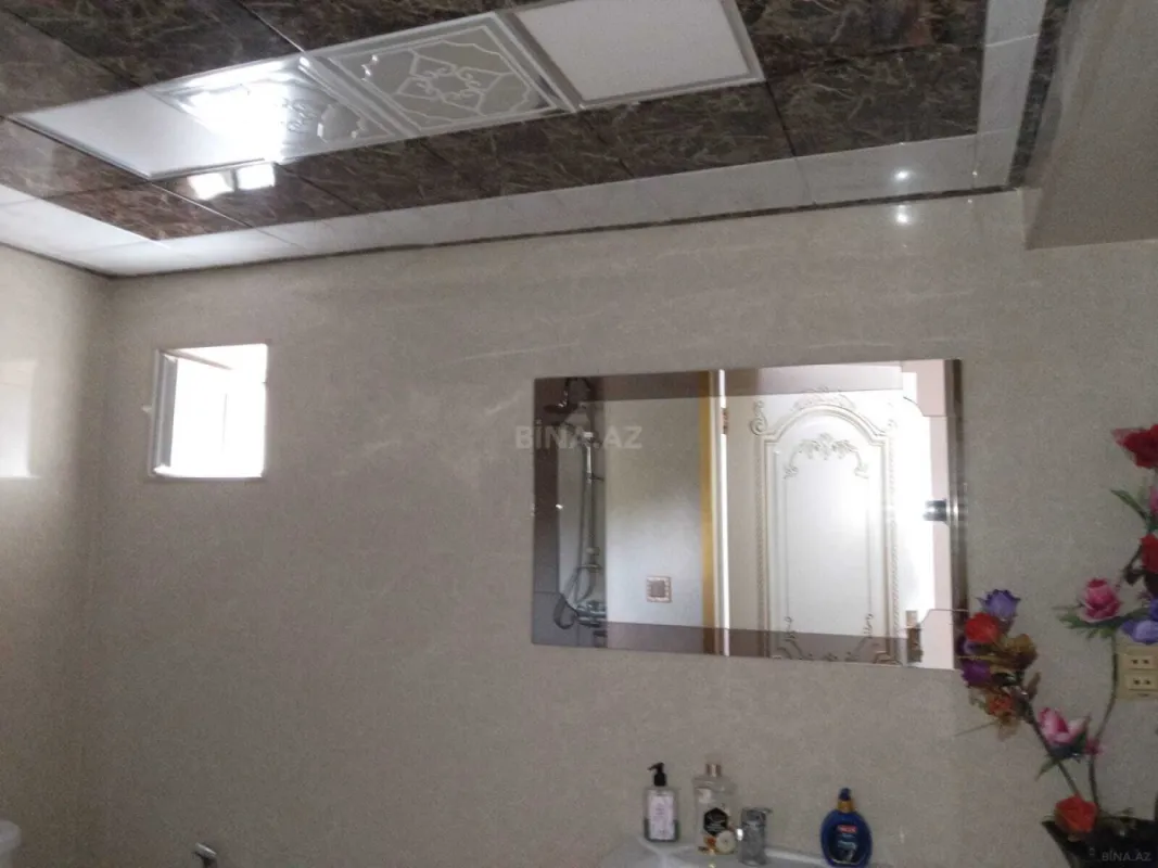 Satılır 4 otaqlı həyət evi 200 m²