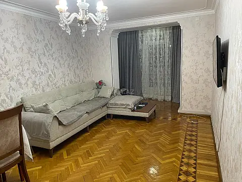Satılır 3 otaqlı mənzil 70 m²