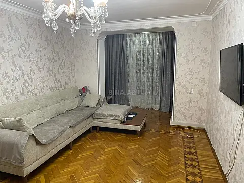 Satılır 3 otaqlı mənzil 70 m²