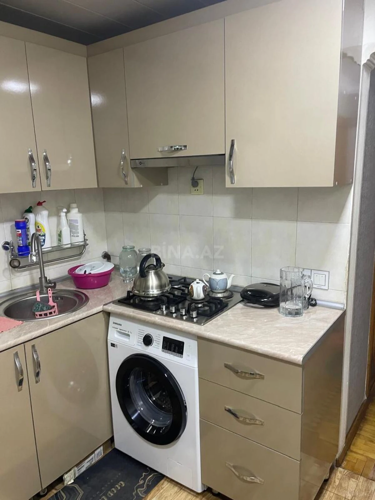 Satılır 3 otaqlı mənzil 70 m²