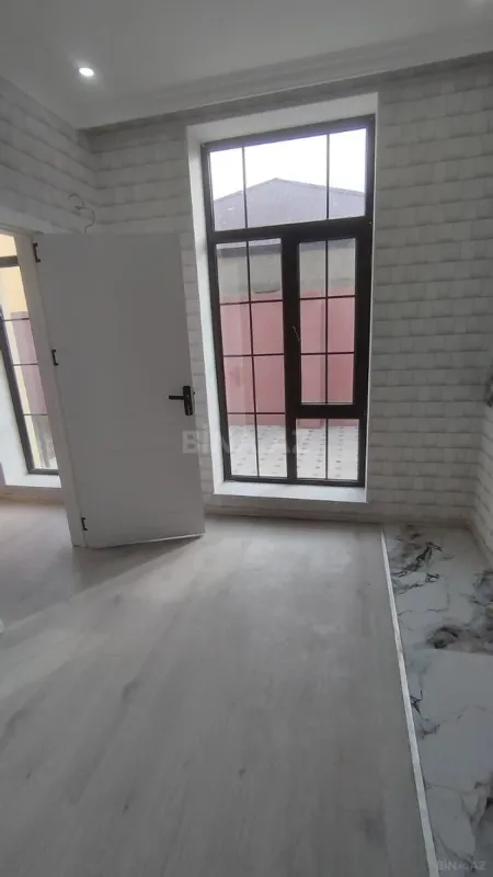 Satılır 4 otaqlı həyət evi 155 m²