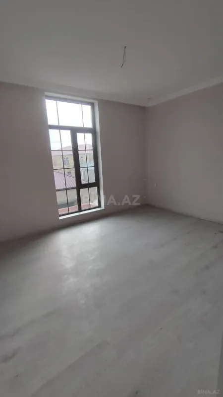 Satılır 4 otaqlı həyət evi 155 m²