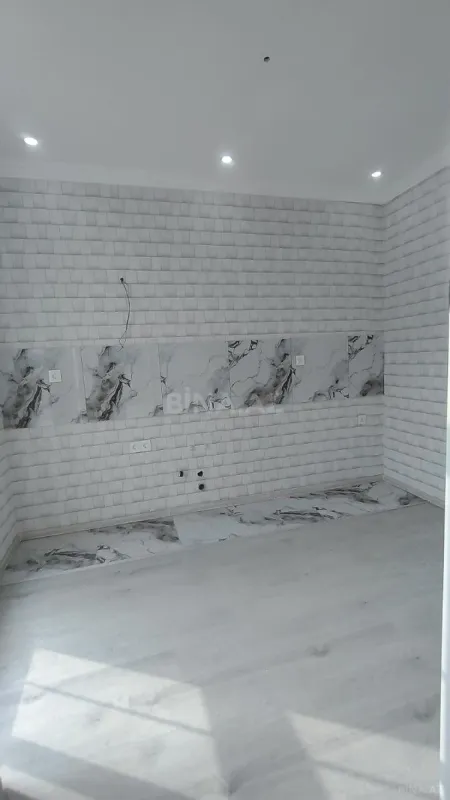 Satılır 4 otaqlı həyət evi 155 m²