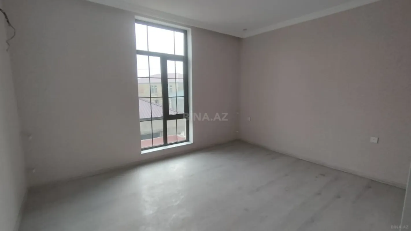 Satılır 4 otaqlı həyət evi 155 m²