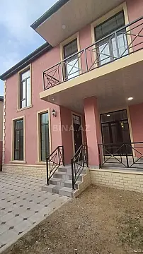 Satılır 4 otaqlı həyət evi 155 m²