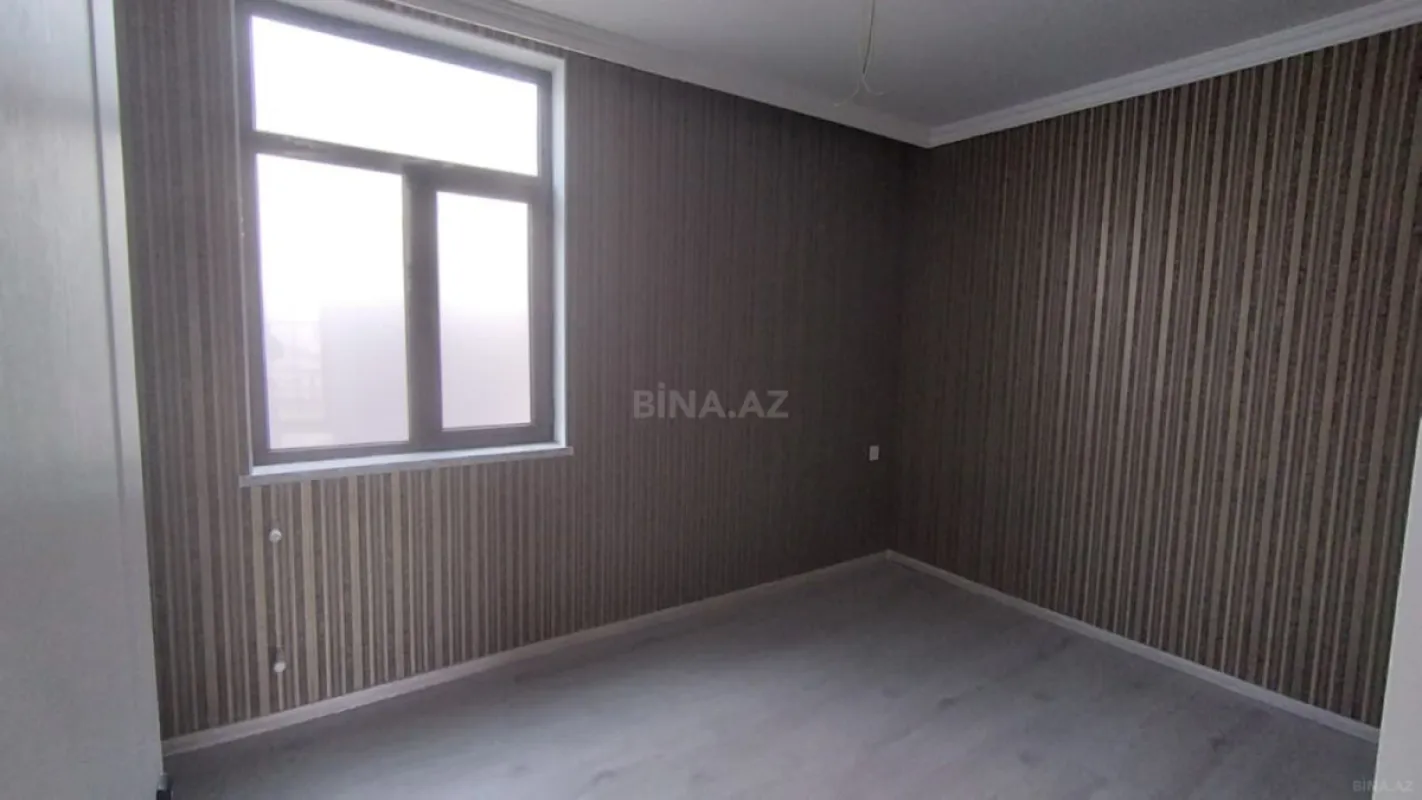 Satılır 4 otaqlı həyət evi 155 m²