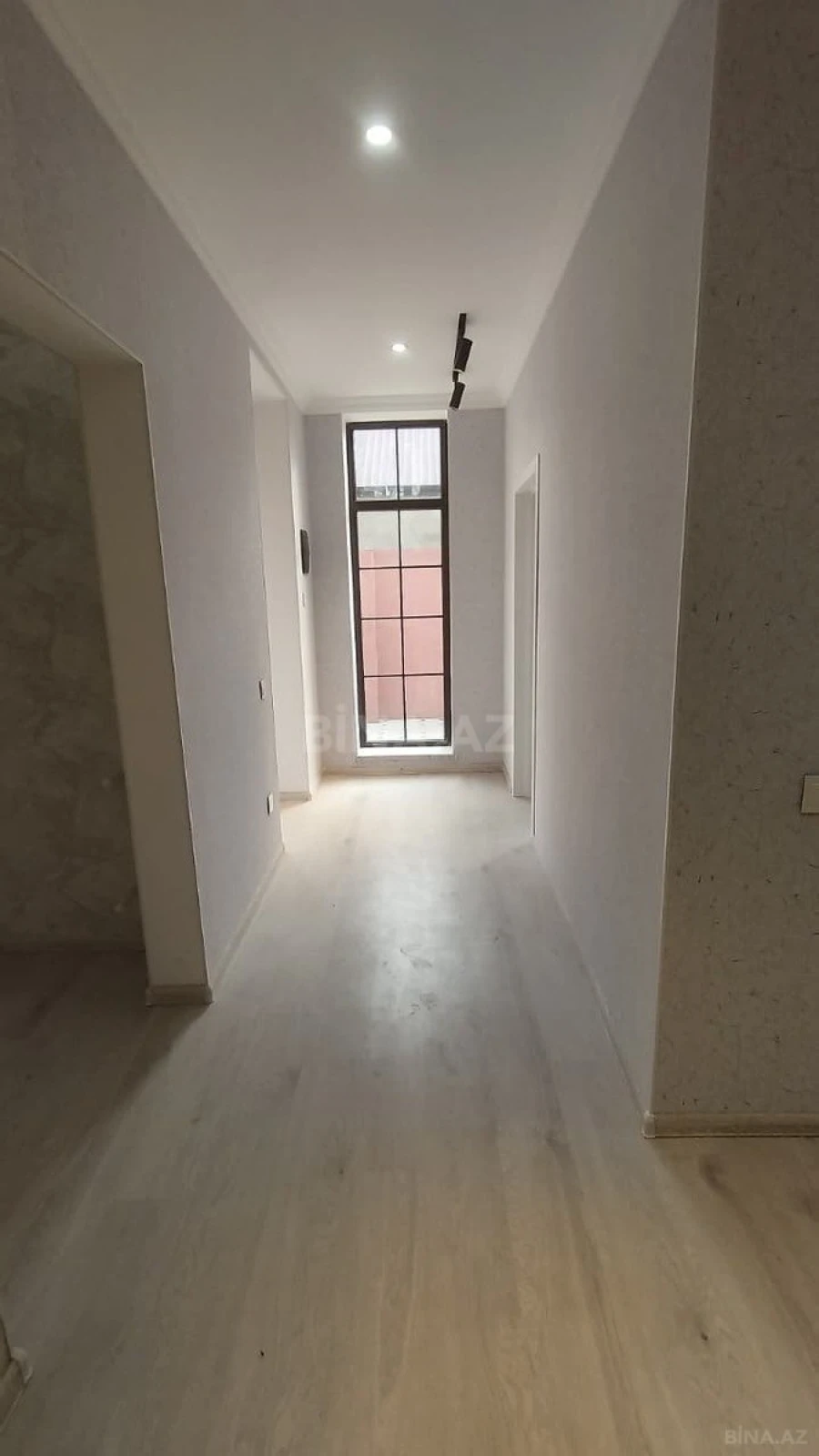 Satılır 4 otaqlı həyət evi 155 m²