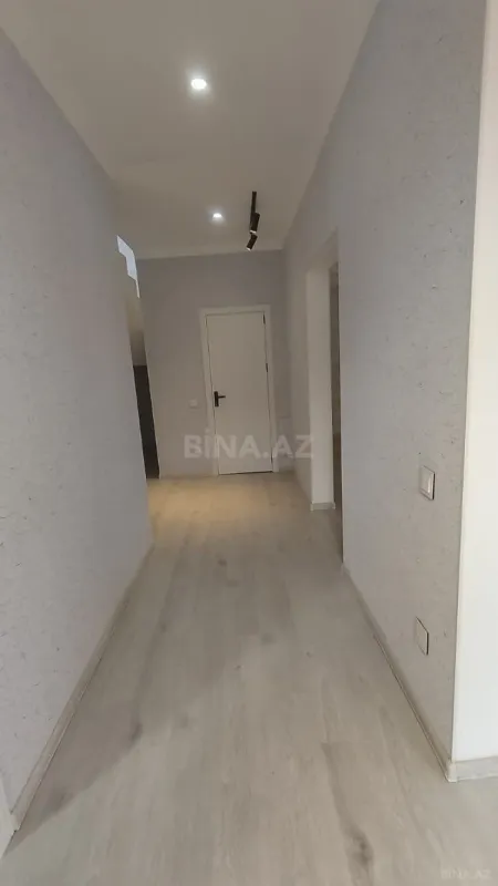 Satılır 4 otaqlı həyət evi 155 m²