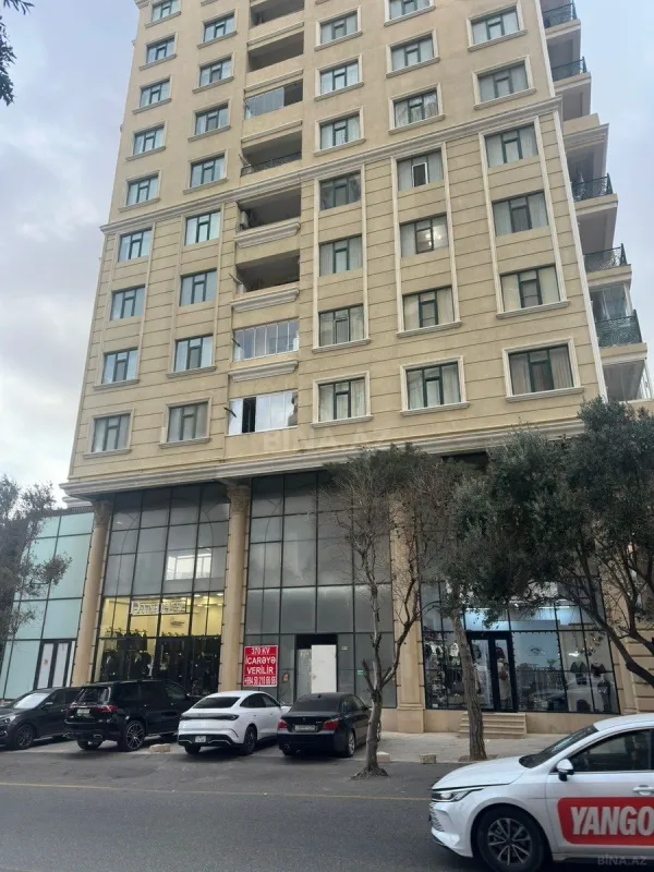 Satılır 3 otaqlı mənzil 110 m²
