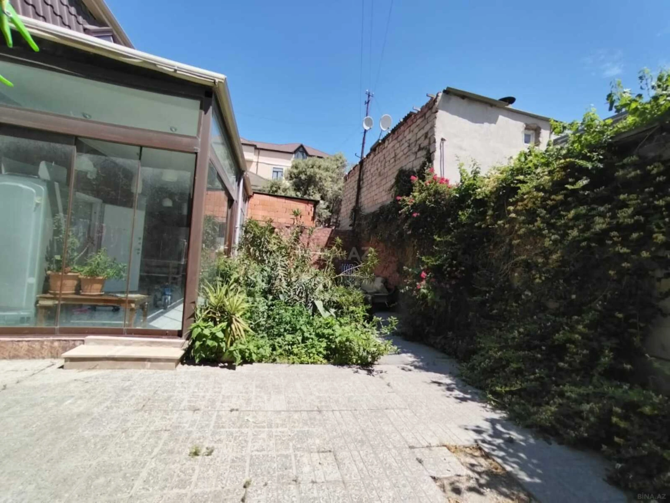 Satılır torpaq sahəsi 4 m²