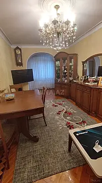 Satılır 3 otaqlı mənzil 80 m²