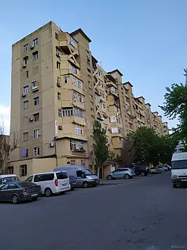 Satılır 3 otaqlı mənzil 80 m² — Bakı, Şəhər mərkəzi 3 otaq 80.00 m²