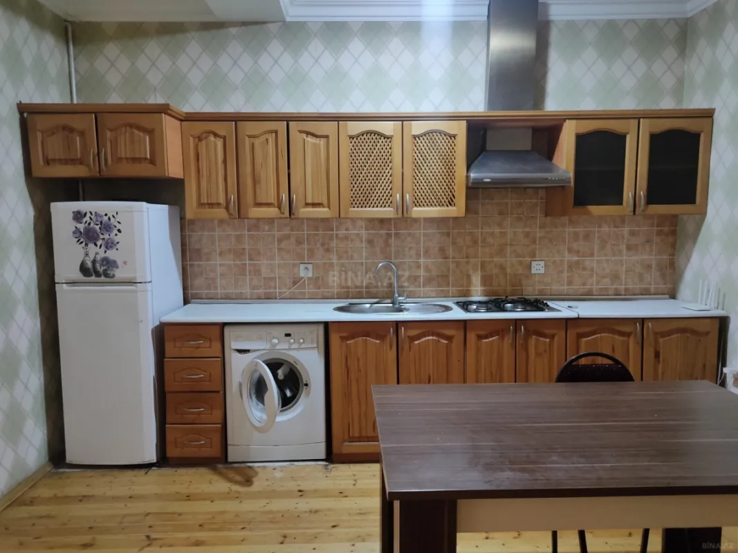 Satılır 2 otaqlı mənzil 65 m²