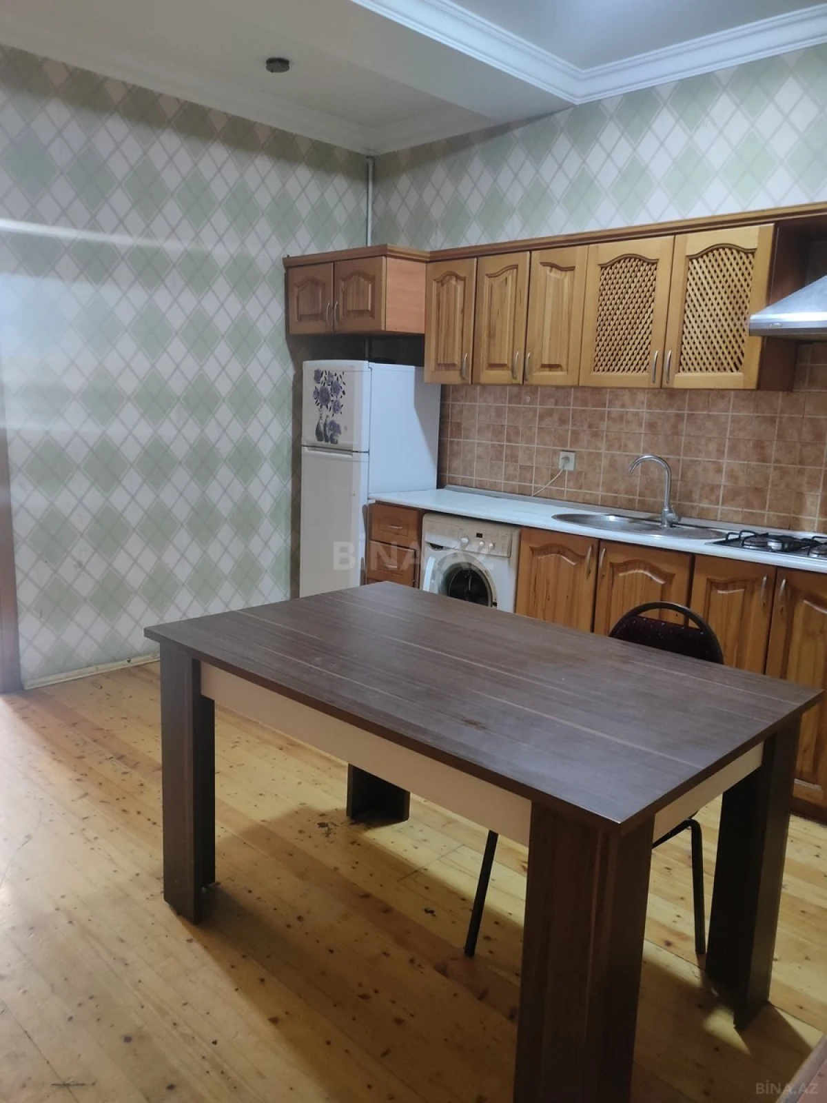 Satılır 2 otaqlı mənzil 65 m²