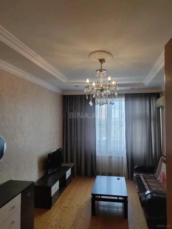 Satılır 2 otaqlı mənzil 65 m²