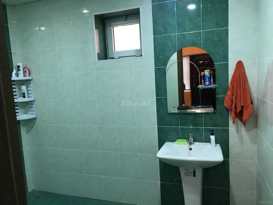 Satılır 3 otaqlı həyət evi 140 m²