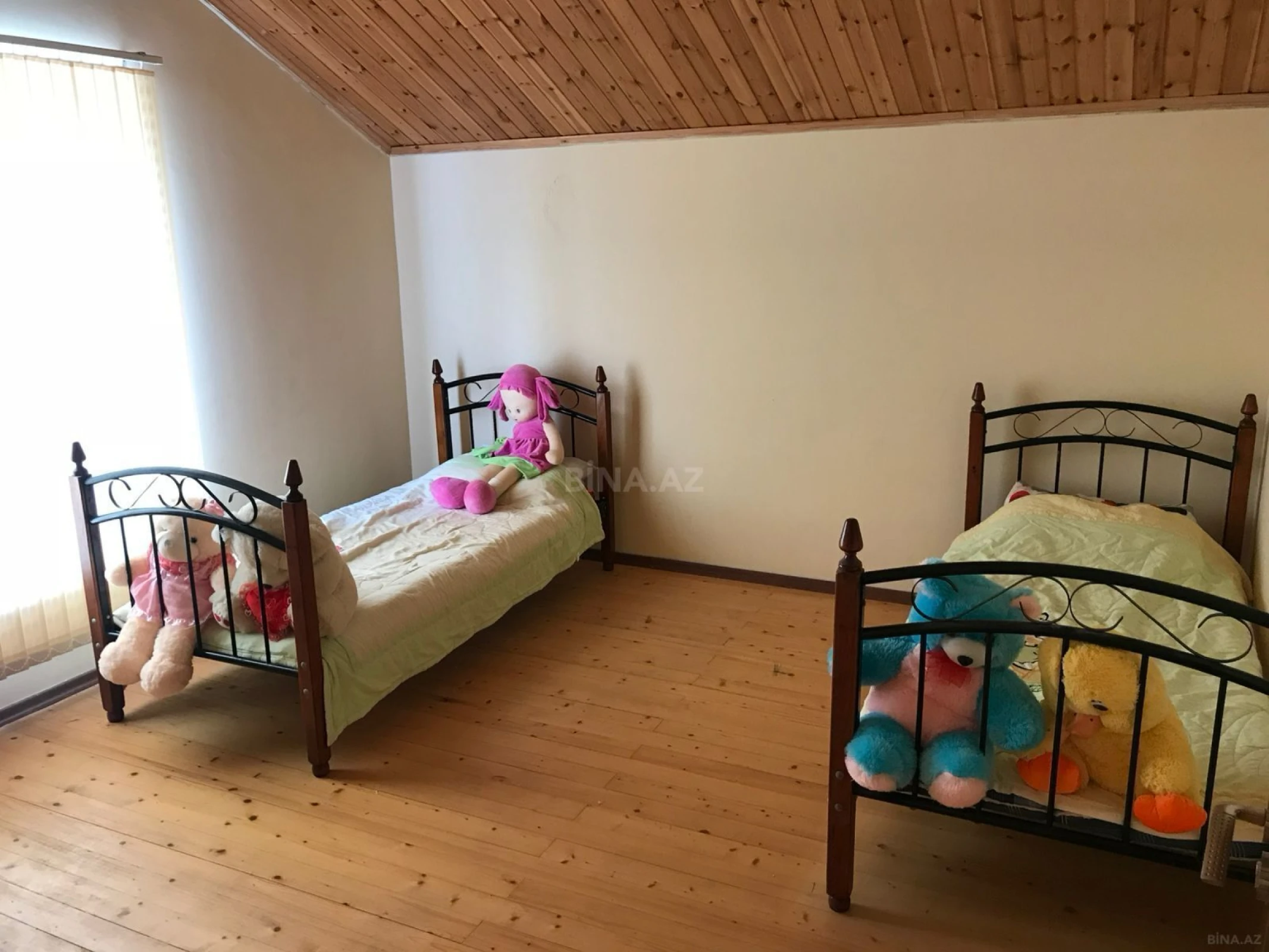 Satılır 3 otaqlı həyət evi 140 m²