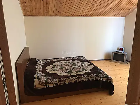 Satılır 3 otaqlı həyət evi 140 m²
