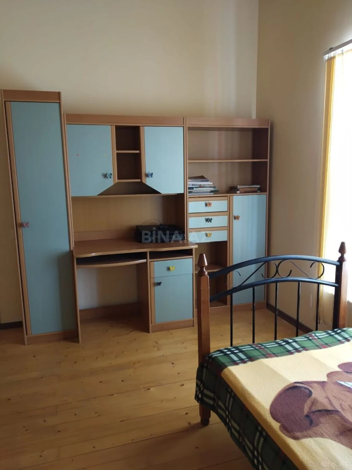 Satılır 3 otaqlı həyət evi 140 m²