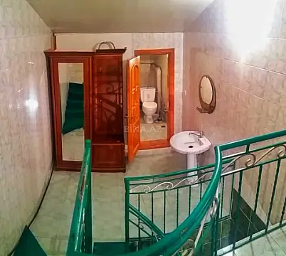 Satılır 7 otaqlı mənzil 287 m²