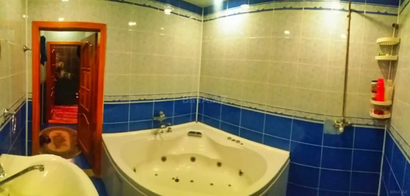 Satılır 7 otaqlı mənzil 287 m²