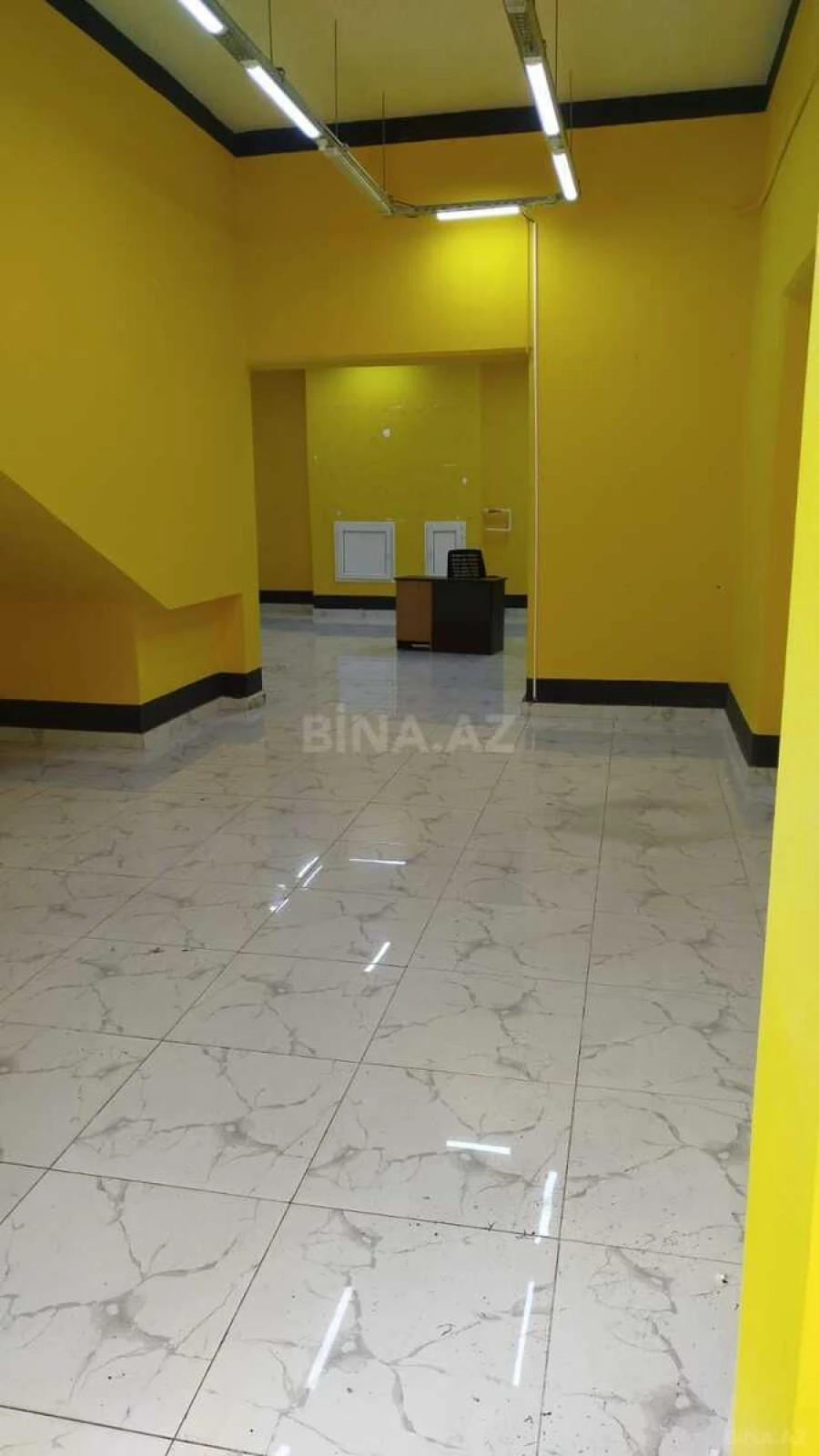 Kirayə verilir obyekt 105 m²