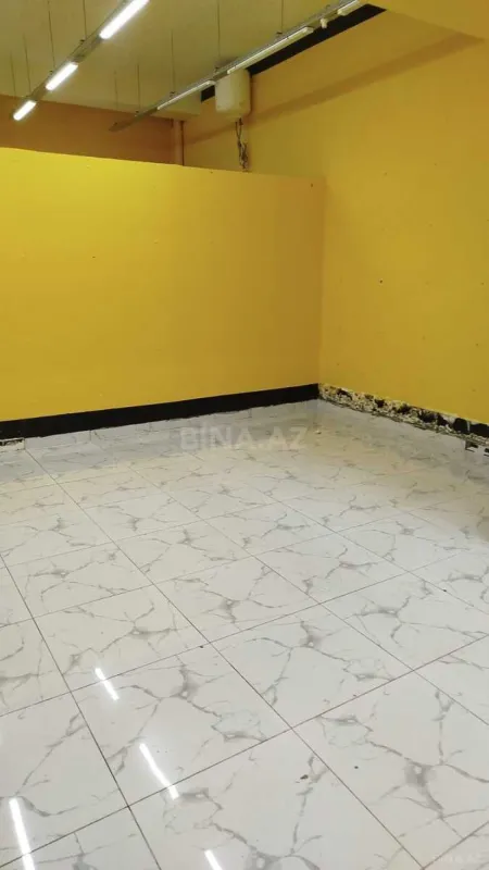 Kirayə verilir obyekt 105 m²