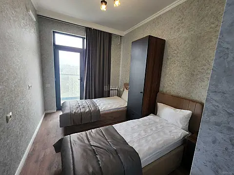 Satılır 2 otaqlı mənzil 45 m²
