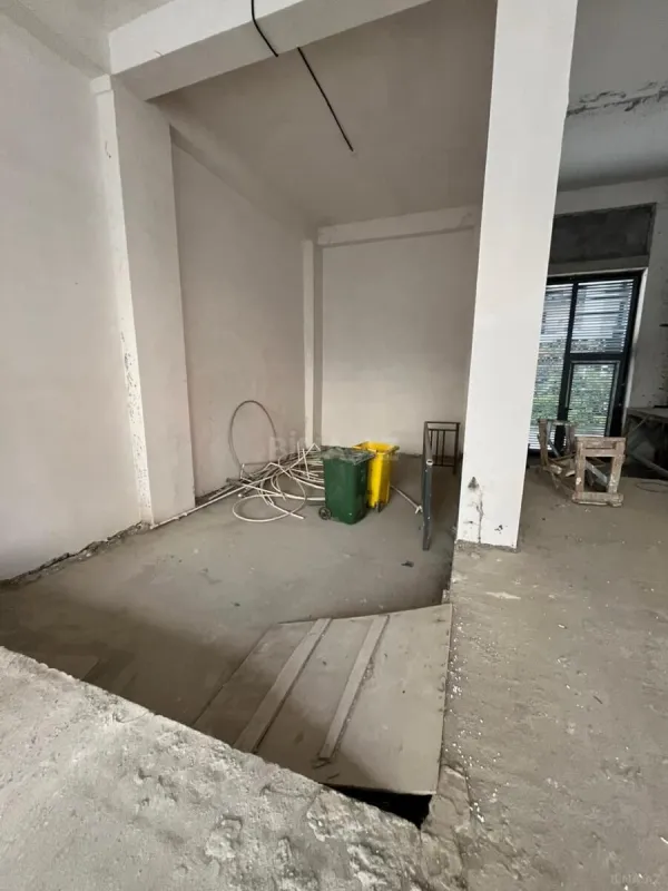 Kirayə verilir obyekt 300 m²