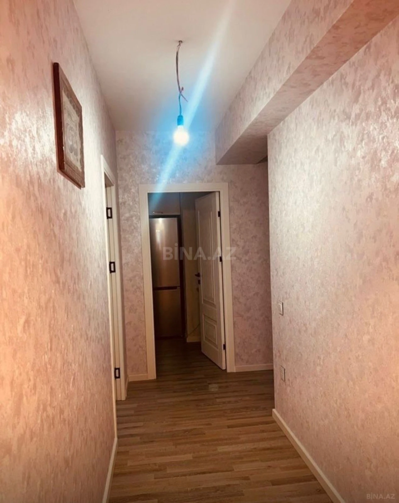 Satılır 3 otaqlı mənzil 121 m²
