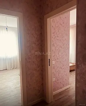 Satılır 3 otaqlı mənzil 121 m²