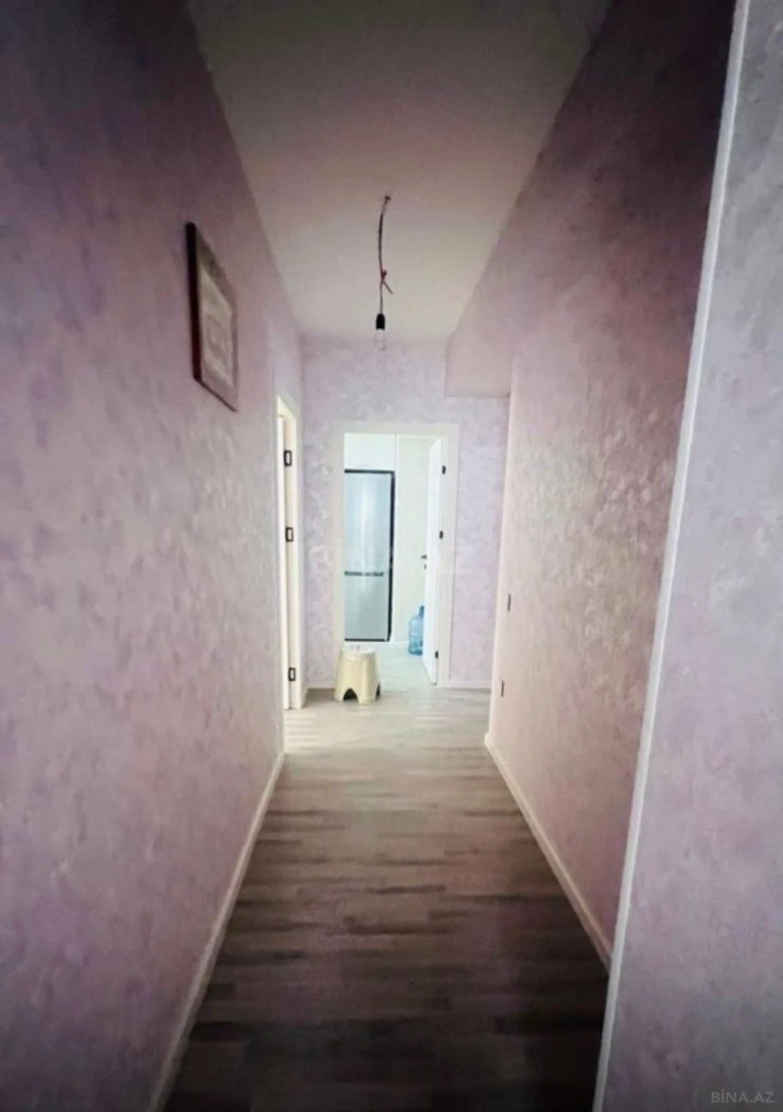 Satılır 3 otaqlı mənzil 121 m²