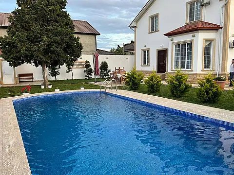 Kirayə verilir 4 otaqlı həyət evi 205 m²