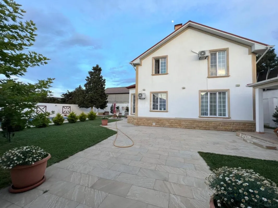 Kirayə verilir 4 otaqlı həyət evi 205 m²