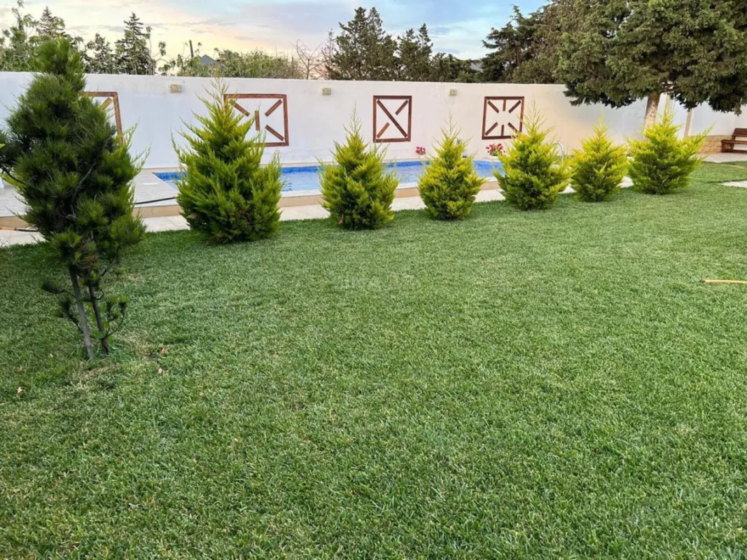 Kirayə verilir 4 otaqlı həyət evi 205 m²
