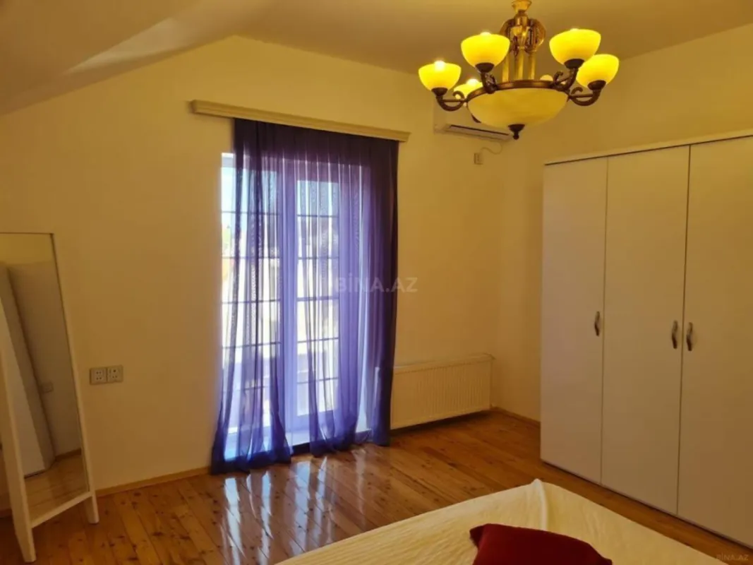 Kirayə verilir 4 otaqlı həyət evi 205 m²