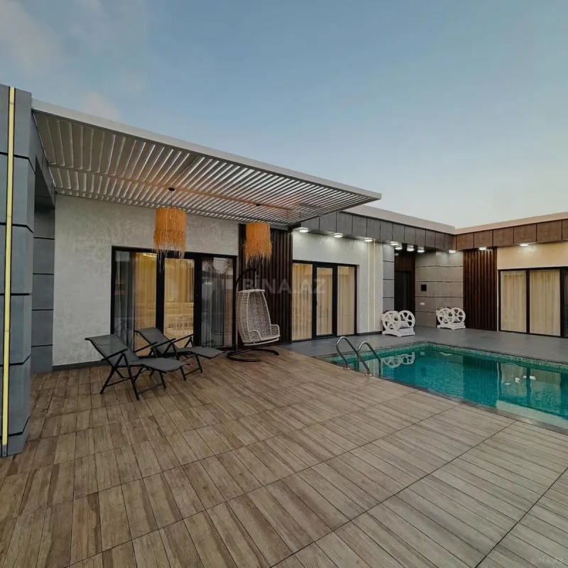 Kirayə verilir 5 otaqlı həyət evi 300 m²