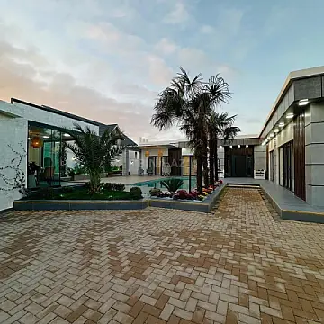 Kirayə verilir 5 otaqlı həyət evi 300 m²