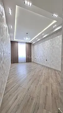 Satılır 3 otaqlı mənzil 130 m²