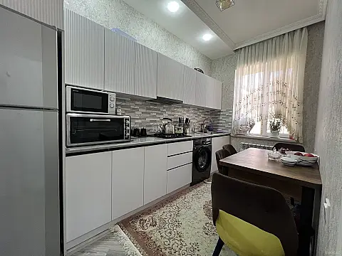 Satılır 4 otaqlı həyət evi 90 m²