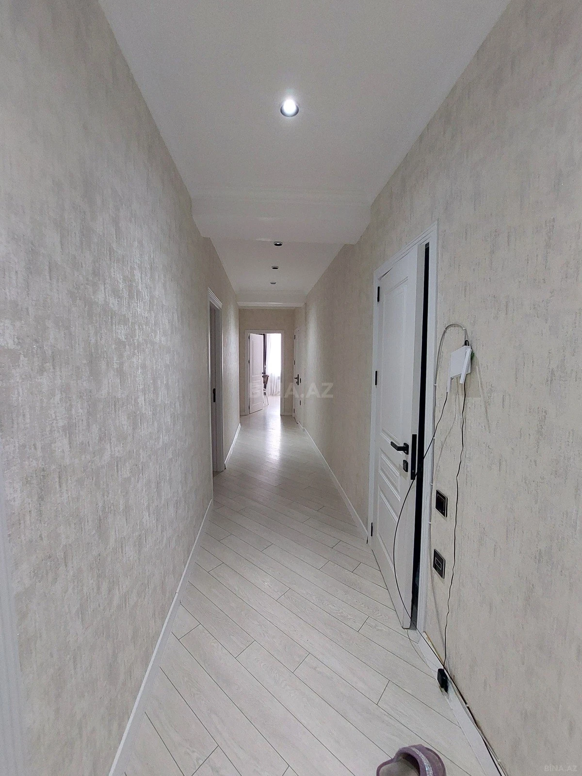 Kirayə verilir 3 otaqlı mənzil 116 m²