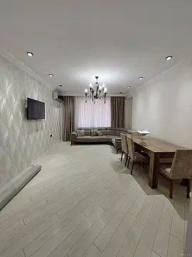 Kirayə verilir 3 otaqlı mənzil 116 m² — Bakı, İnşaatçılar 3 otaq 116.00 m²