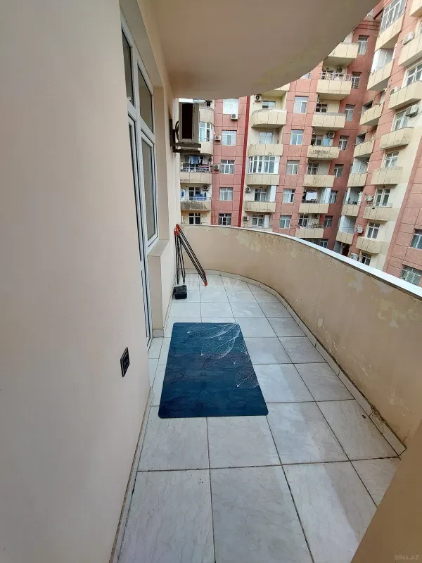 Kirayə verilir 3 otaqlı mənzil 116 m²